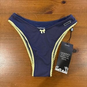 Blackbough Swim Women's Navy and Blue Bikini-and-tankini-bottoms